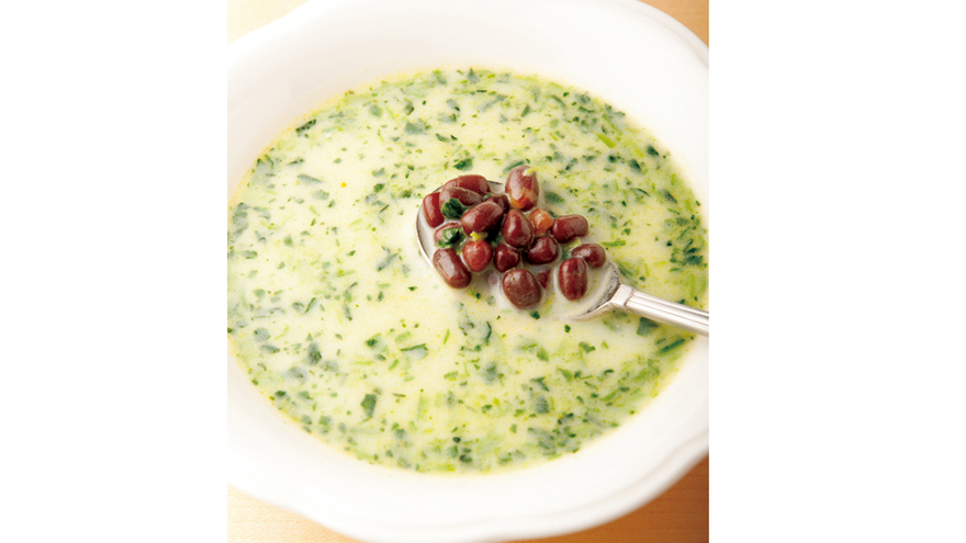 小豆とほうれんそうの簡単スープ