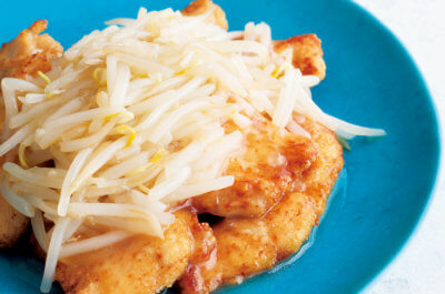コスパ食材2トップで♪「鶏むねの揚げ焼き もやしあん」レシピ【工程写真付】