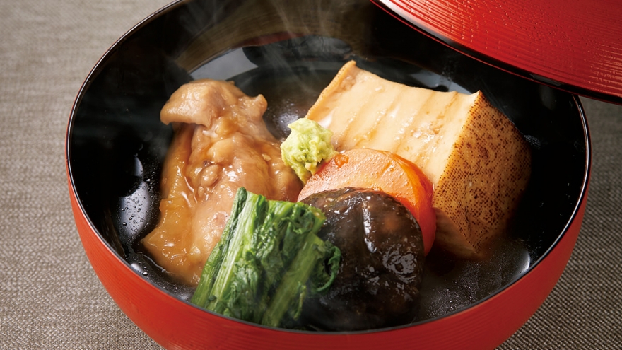 鶏肉と焼き豆腐の治部煮 じぶに 風 レシピ 鈴木 登紀子さん みんなのきょうの料理 おいしいレシピや献立を探そう