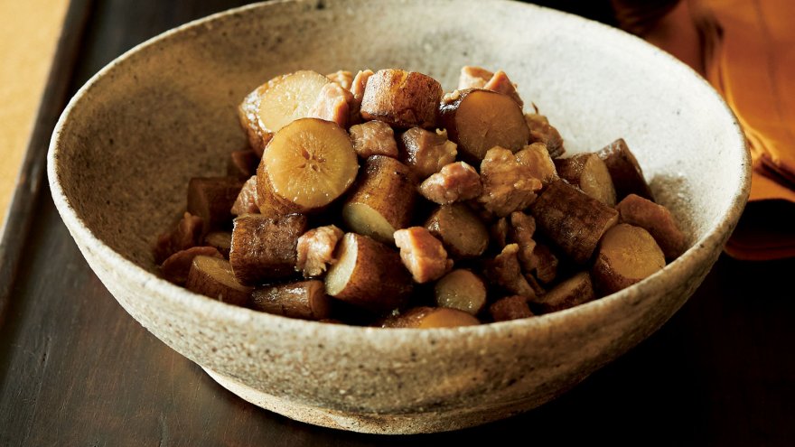 ごぼうと豚肉の煮物