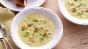 そら豆のクラムチャウダー