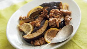 なすと豚肉のレモンじょうゆ炒め