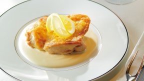 鶏肉のレモンクリームソース
