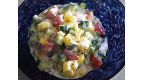 夏野菜ヨーグルトサラダ