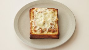 納豆しらすチーズトースト