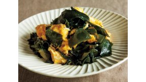 わかめと卵の炒め物