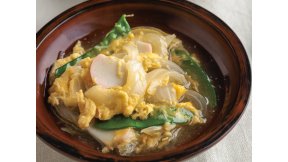 新たまと絹さやの卵とじ