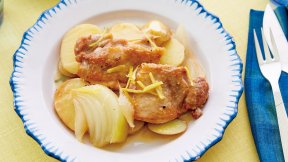 鶏肉のレモンワイン蒸し煮