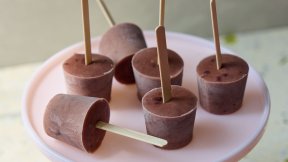 小豆ミルクのアイスキャンデー