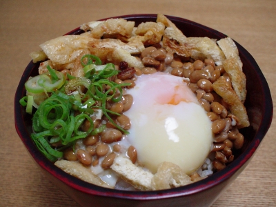 焼き納豆丼