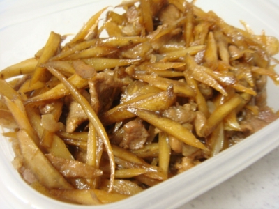 ごぼうと豚肉のいため煮