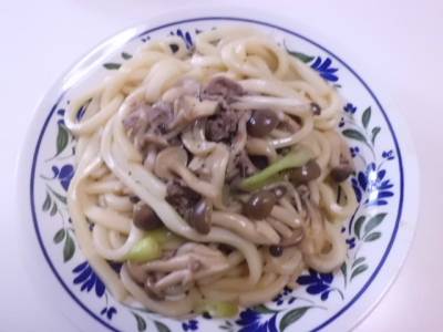 牛きのこうどん