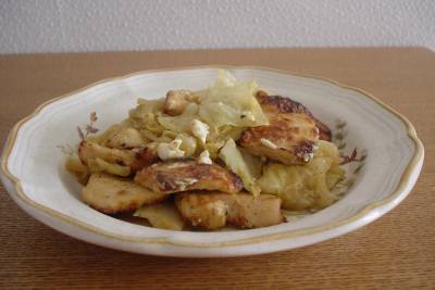 キャベツと鶏肉のクリームチーズ蒸し