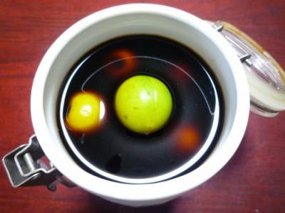 青梅のしょうゆ漬け
