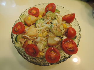 キャベツとツナのおかずサラダ