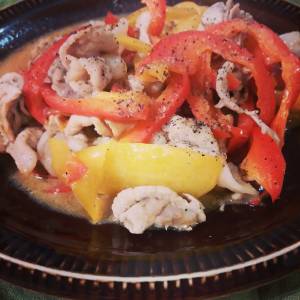 豚肉とピーマンのオイスターソースいため