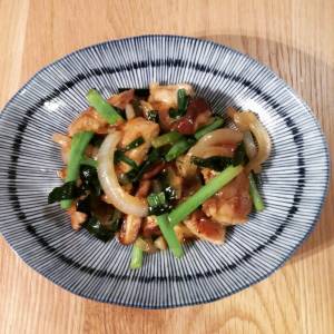 新たまねぎのスタミナ炒め