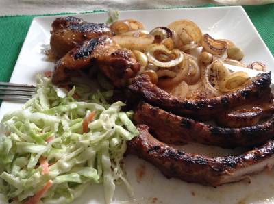 スペアリブのジューシーオーブン焼き