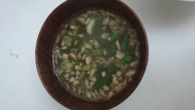 マッシュルームとにらのスープ