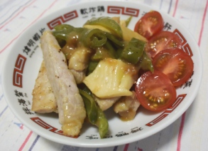 チンジャオステーキ