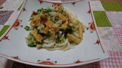 焼き油揚げのぶっかけうどん