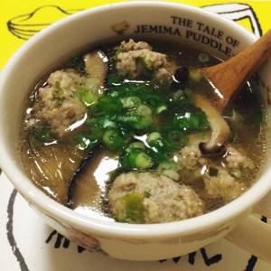 豚だんごと春雨のスープ