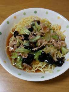 豚肉と小松菜のあんかけ焼きそば