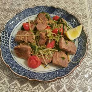 塩豚と小松菜のしょうが炒め