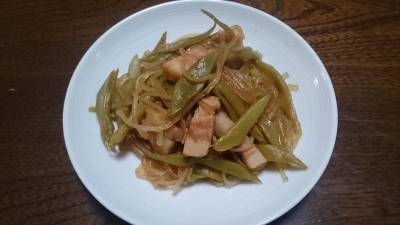 ちぎりいんげん、豚肉、春雨の炒め煮