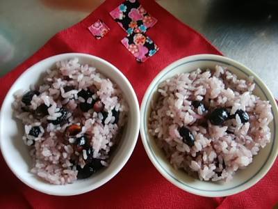 黒まめごはん