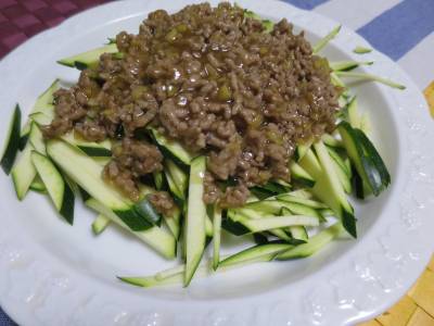 ズッキーニのひき肉あんかけ