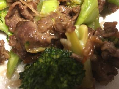 ブロッコリと牛肉のオイスターソース炒め