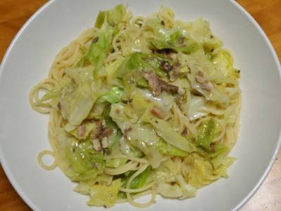 キャベツとアンチョビのスパゲッティ