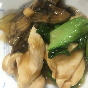 鶏とチンゲンサイの中国風煮物