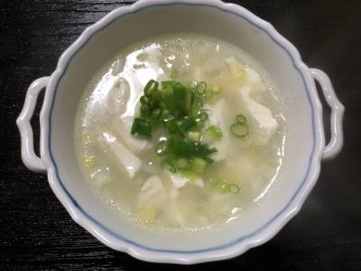 ねぎと豆腐のスープ