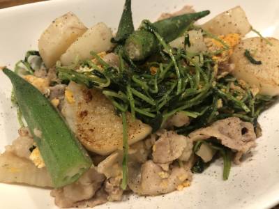 ネバネバ三菜の卵炒(いた)め