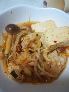 肉キムチ豆腐