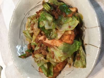 キャベツと厚揚げのみそ炒め