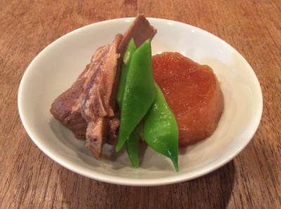 大根とスペアリブの煮物