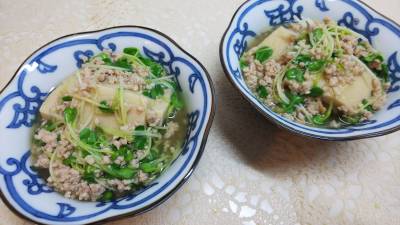 高野豆腐とひき肉の煮物