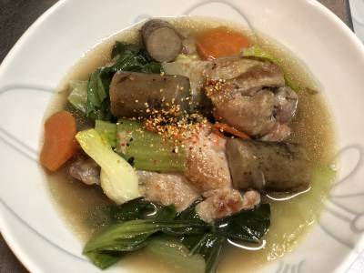 ごぼうと鶏肉のスープ