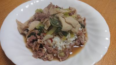 豚薄切り肉とチンゲンサイの中国風蒸し煮