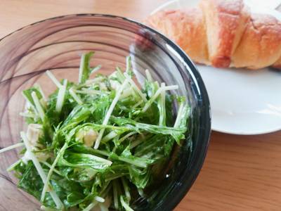 クリームチーズと水菜の柚子こしょうあえ