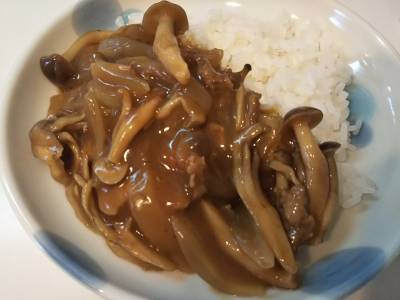 豚肉ときのこの和風カレー