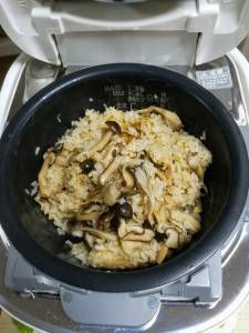 きのこご飯