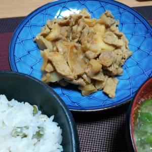 肉じゃがカレー味