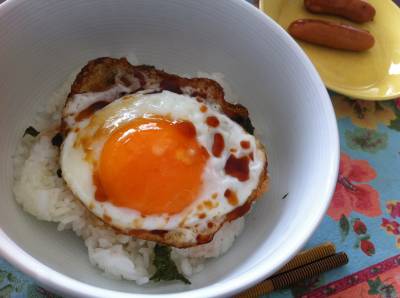 目玉焼きのっけご飯 レシピ 大庭 英子さん みんなのきょうの料理 おいしいレシピや献立を探そう