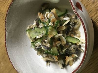 はもの皮ときゅうりの酢のもの