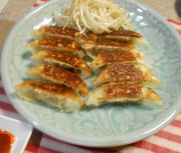 パリパリ焼きギョーザ