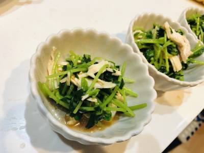 豆苗とささ身のあえ物